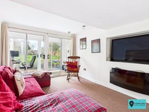 Snug- click for photo gallery